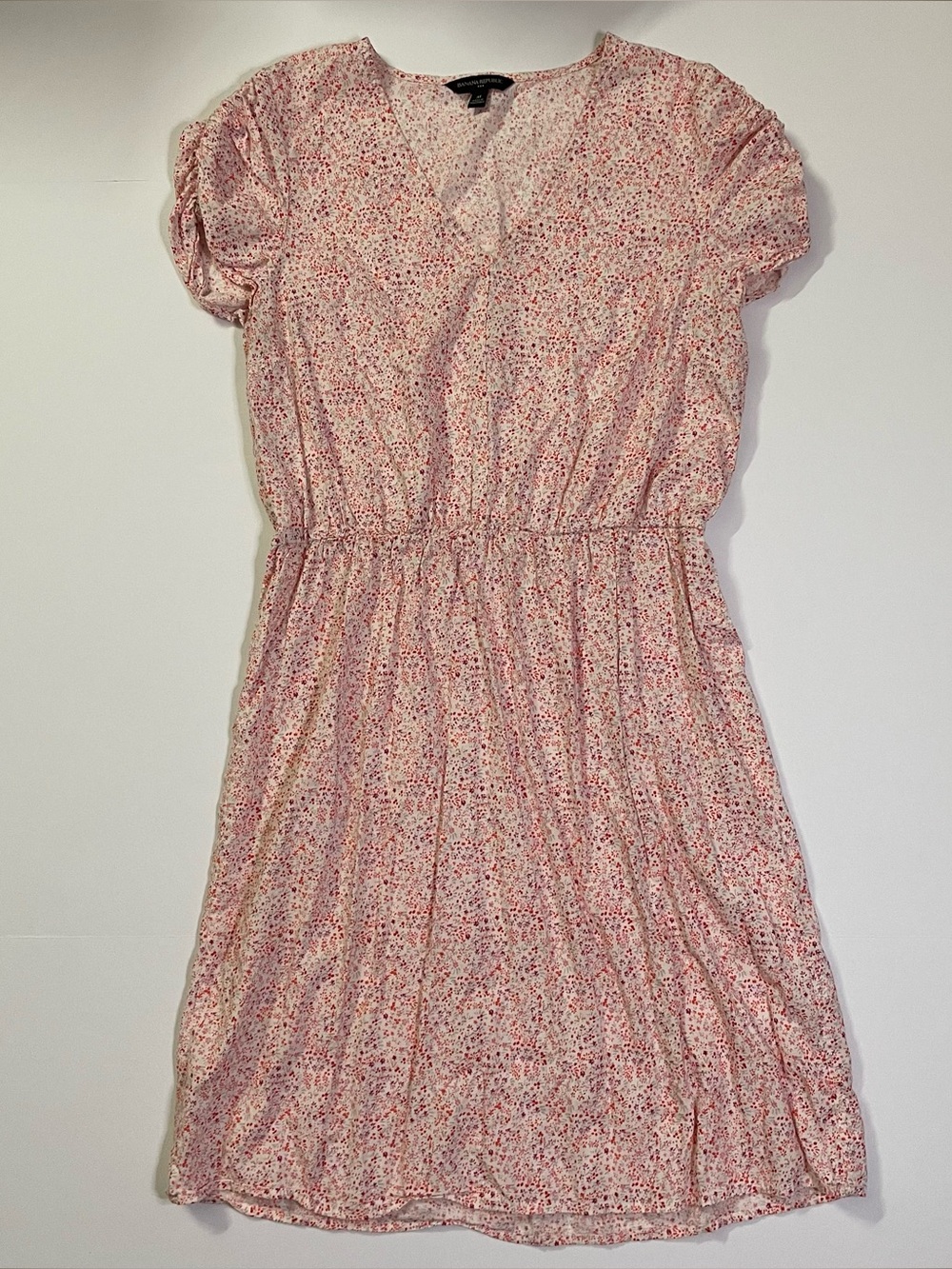 Banana Republic Floral Pink V-Neck Casual Mini Dress size M